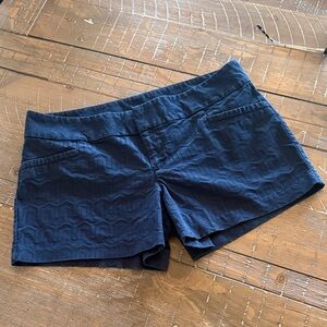 Lilly Pulitzer Textured Midnight Navy Women's Shorts, Size 6